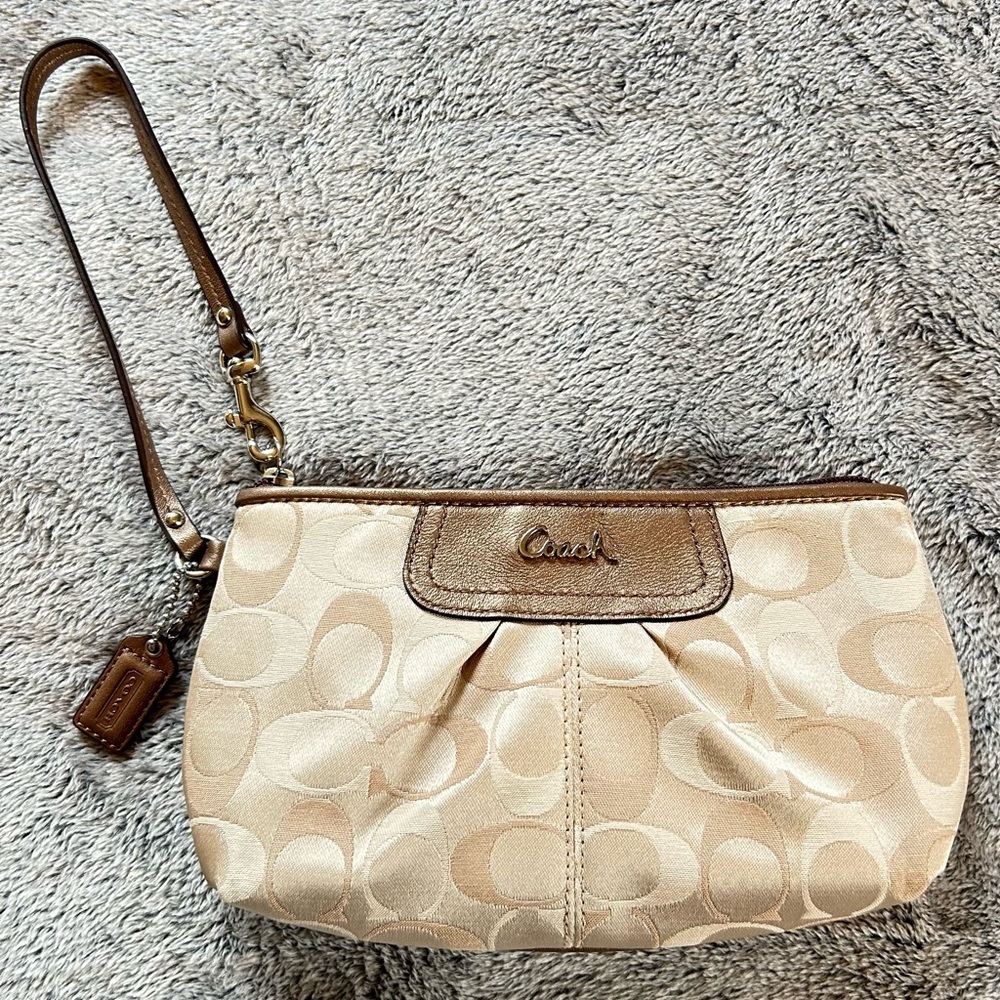 COACH Signature Clutch NWOT